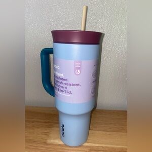 Owala Baby Bluberry Stainless Steel Tumbler 40 oz.